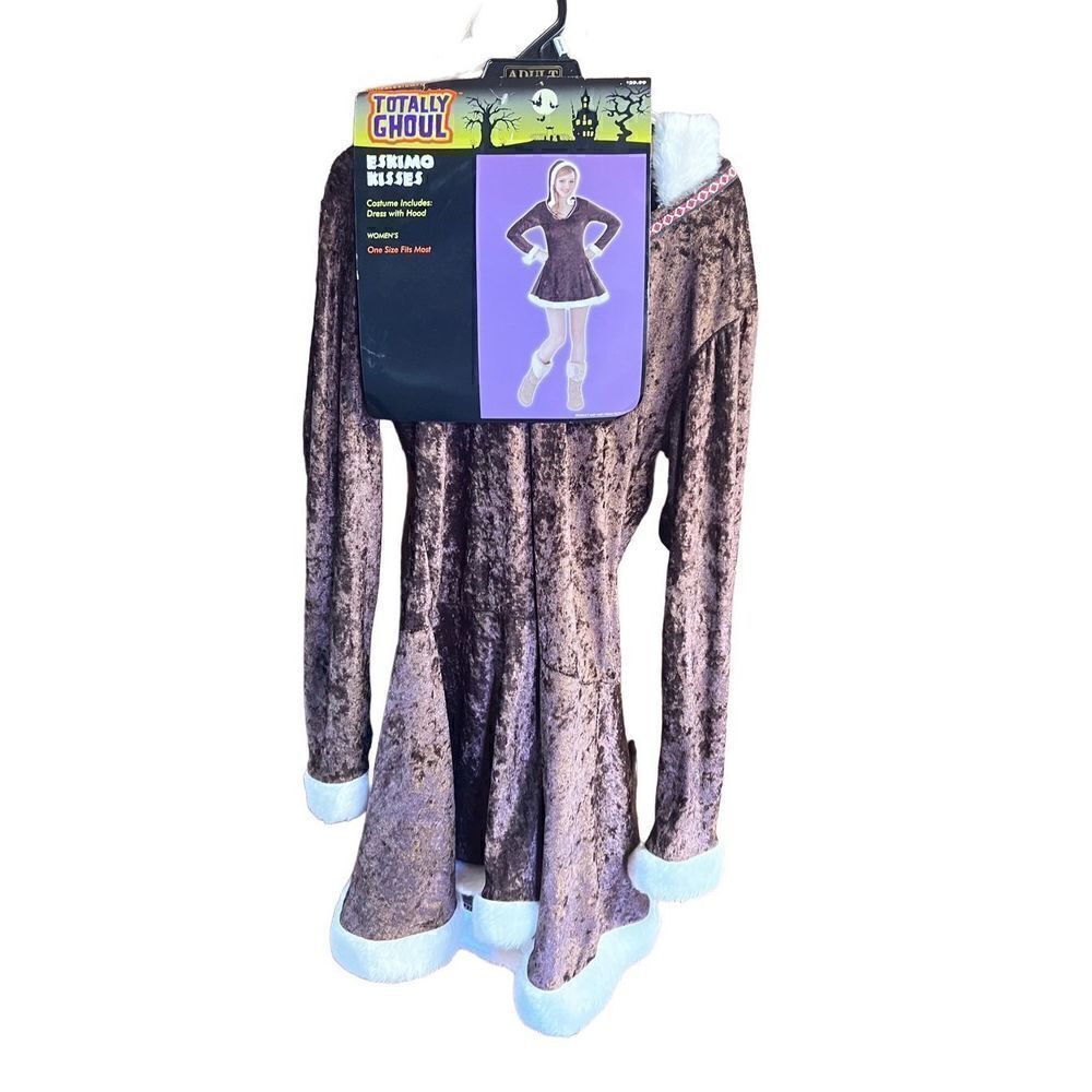 Totally Ghoul  Eskimo Kisses Costume OS NWT